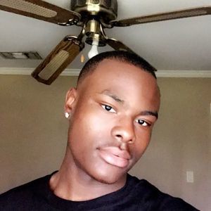 Meet your Posher, Nicholas